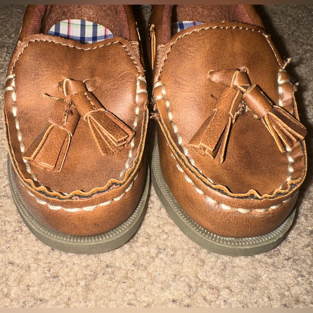 NWT | Carter’s toddler dressy shoes | size 5 - Picture 3 of 6